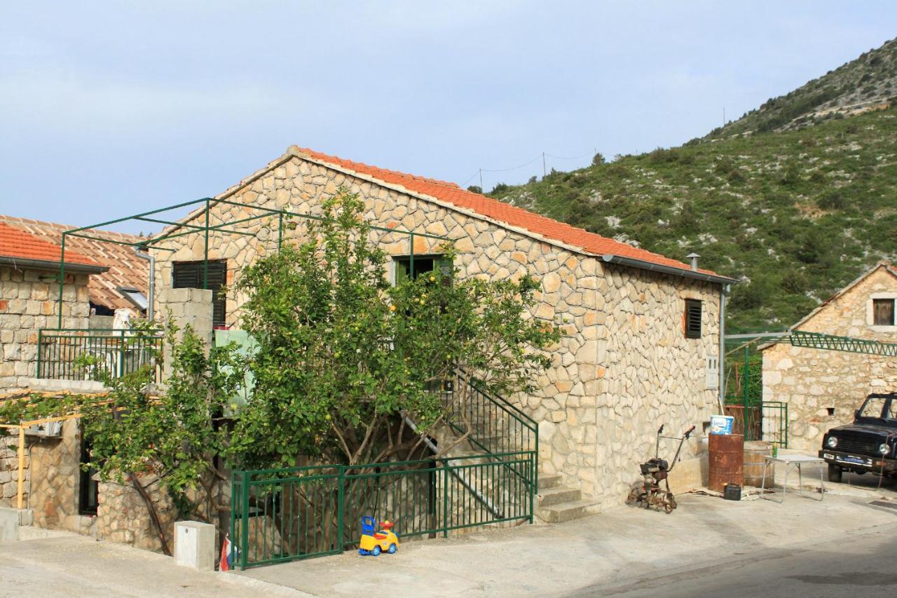 Apartments With A Parking Space Ivan Dolac, Hvar - 8753 Exterior foto
